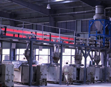 دستگاه تغذیه اکسترودر سیستم انتقال خودکار نوار نقاله زنجیره ای لوله